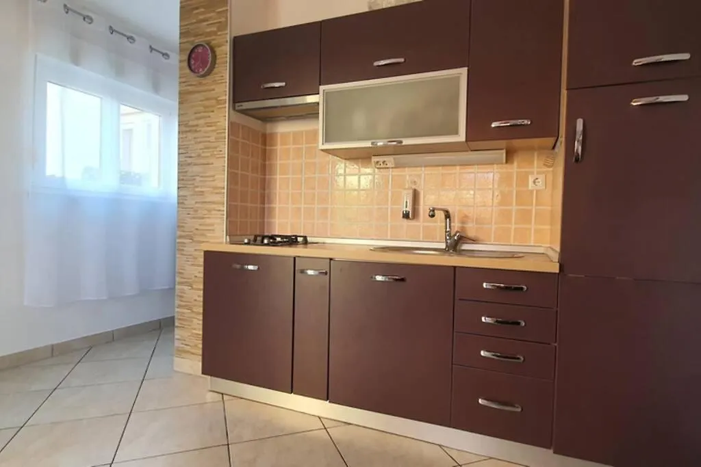 Apartment Natali*** Pula 0*,