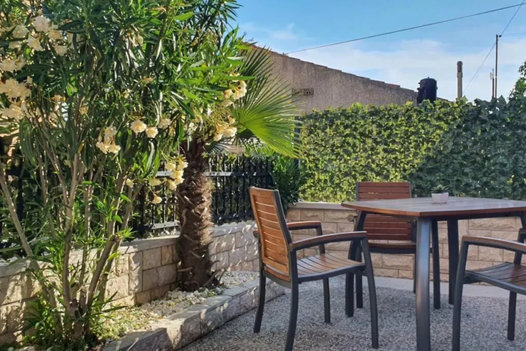 Apartment Natali*** Pula Croatia