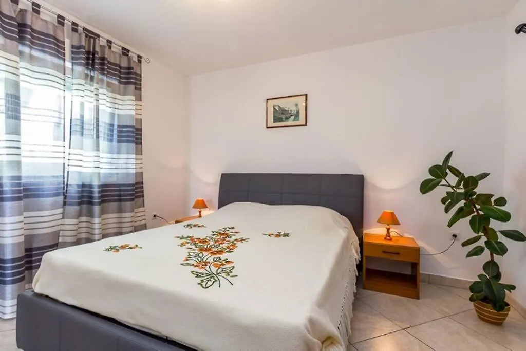Apartment Natali*** Pula Croatia